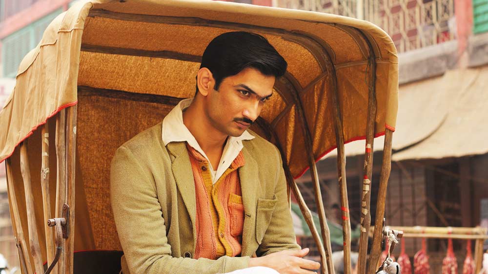 কিন্তু দ্বিতীয় ছবি ‘ব্যোমকেশ বক্সী’-তেই সুশান্ত সিংহ রাজপুতকে ১ কোটি টাকা দেওয়া হয়। পুলিশ সূত্রে খবর, এর কারণ বা ব্যাখ্যা কোনওটাই দিতে পারেননি প্রযোজনা সংস্থার সঙ্গে যুক্ত কর্মীরা।