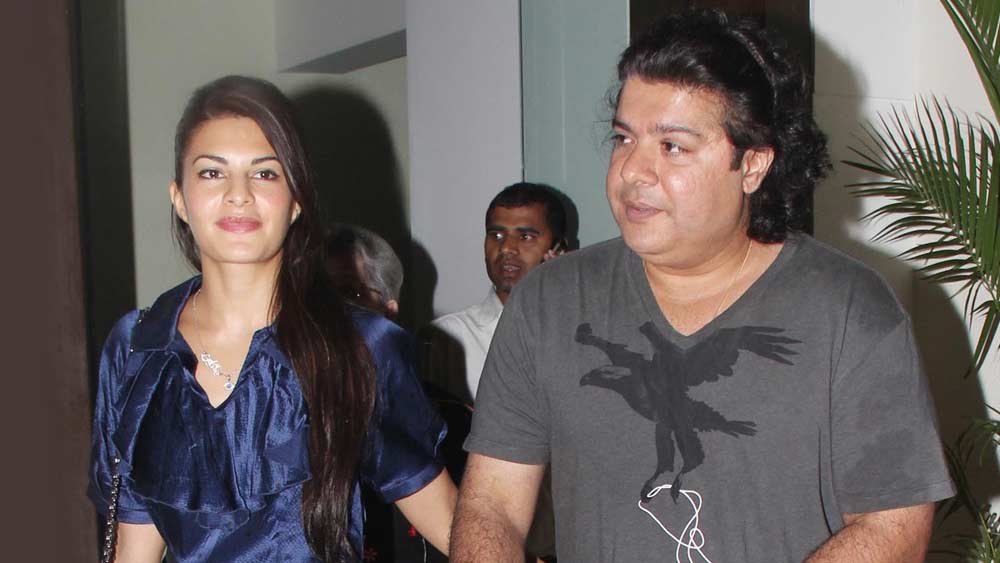 টিনসেল টাউনে যাতে জ্যাকলিনের পরিচিতি বাড়ে, তার জন্য সবসময় চেষ্টা করতেন সাজিদ। সে সময় সব পার্টিতে সাজিদের সঙ্গিনী ছিলেন জ্যাকলিন।