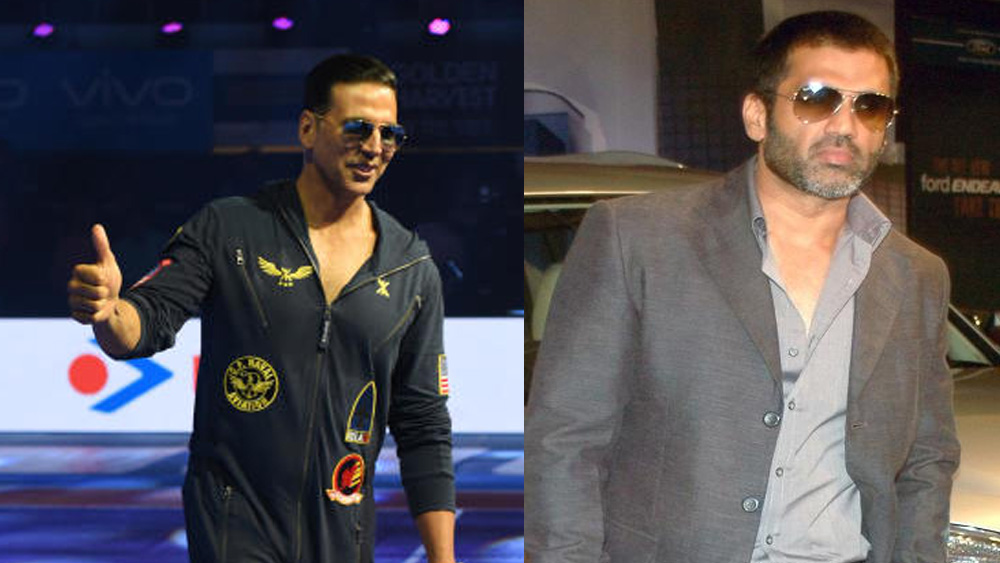 ১৯৯৪ সালে সুনীলের মুক্তি পাওয়া বেশ কিছু ছবি সফল হয় বক্স অফিসে। ধীরে ধীরে ইন্ডাস্ট্রিতে তাঁরও দর্শক তৈরি হয়। কিন্তু জনপ্রিয়তা পেলেও ইন্ডাস্ট্রির কটাক্ষ পিছু ছাড়েনি। অনিল কপূর তো অক্ষয় কুমার এবং সুনীল শেট্টী দু’জনকেই ‘৫০ শতাংশ অভিনেতা’ বলে মন্তব্য করেন।