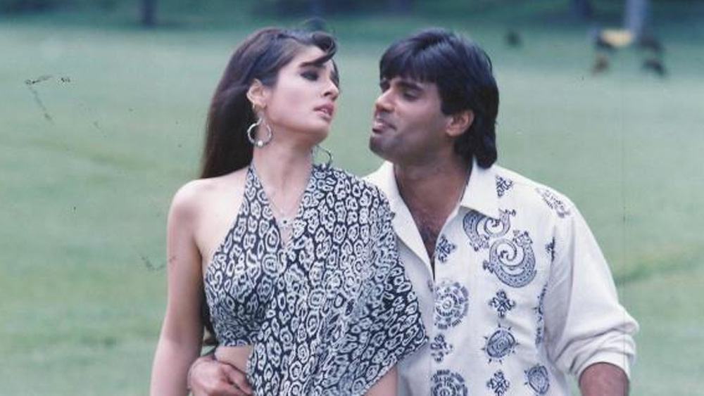 পাশাপাশি তিনি নিজের প্রযোজনা সংস্থা শুরু করেন। ২০০৬ সালে তিনি প্রযোজনা করেন ‘ভাগম ভাগ’ ছবি। এ ছবিতে কামব্যাক করেন গোবিন্দ। শোনা যায়, এই ভূমিকায় সুনীল নিজে অভিনয় করবেন ভেবেছিলেন। কিন্তু গোবিন্দ অভিনয়ের সুযোগ চাইতেই সুনীল তাঁকে এই সুযোগ ছেড়ে দেন।