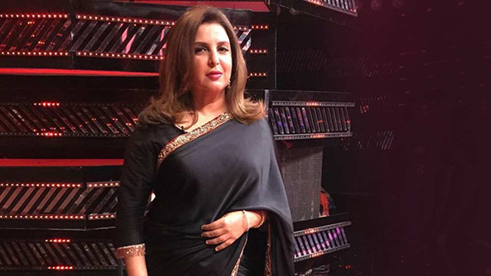 পড়াশোনাকে ছাপিয়ে অবশ্য তখন ফারহা-র মন দখল করেছে নাচ। সে সময় মুক্তি পেয়েছিল মাইকেল জ্যাকসনের ‘থ্রিলার’। এই ভিডিয়ো দেখার পর ফারহা ঠিক করে নেন তাঁর কেরিয়ার হবে নাচ ঘিরেই।