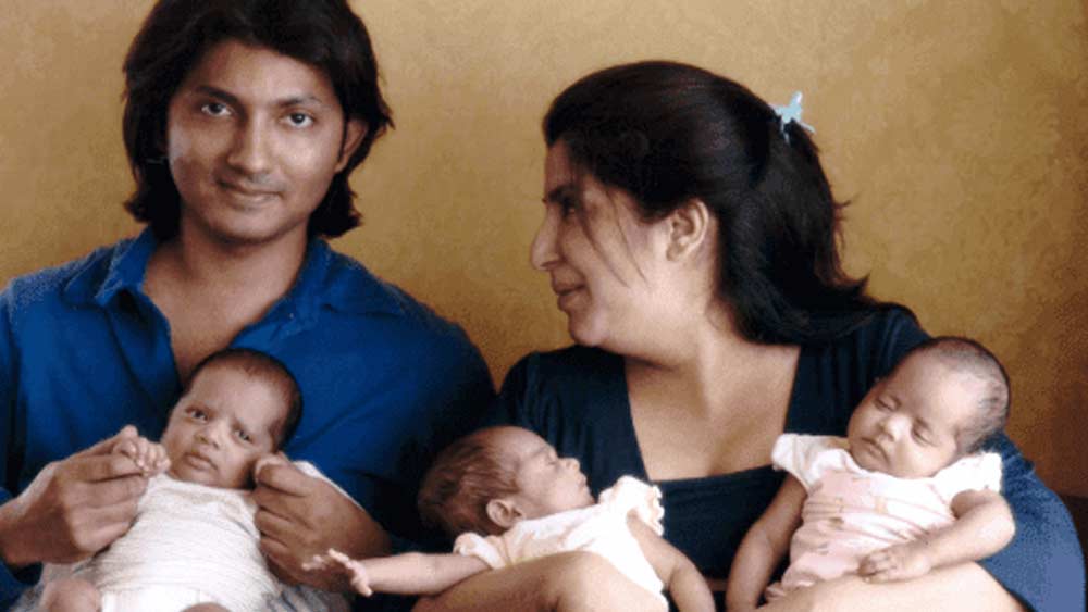 পরিচালক হিসেবে ফারাহ-র প্রথম ছবি ‘ম্যায়ঁ হুঁ না’-র সম্পাদক ছিলেন শিরীষ কুন্দ্রা। তাঁকে ফারহা বিয়ে করেন ২০০৪-এ। চার বছর পরে একসঙ্গে তিন সন্তানের জন্ম দেন ফারহা।