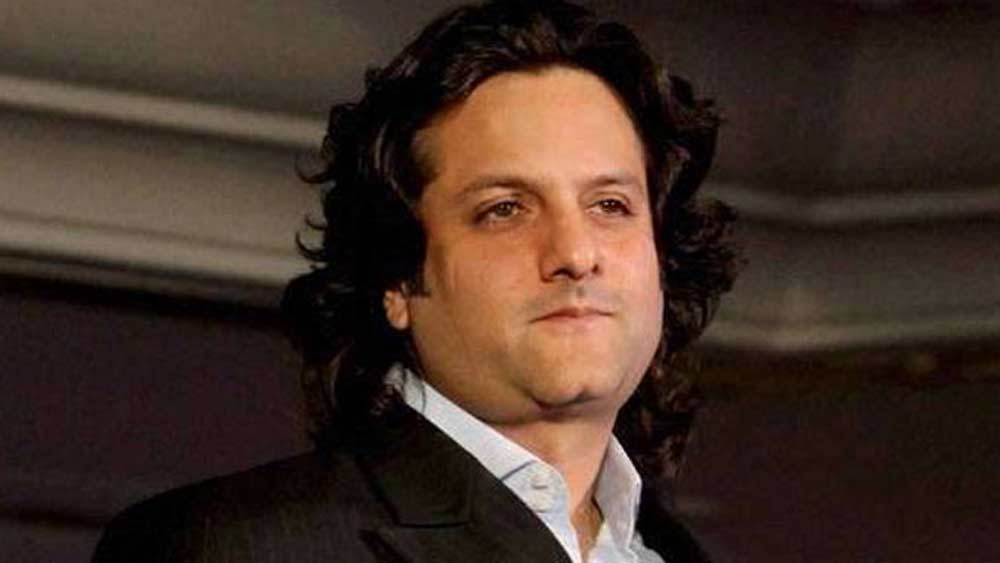 তাঁর শেষ ছবি ‘দুলহা মিল গ্যয়া’ মুক্তি পেয়েছিল ২০১০-এ। এরপর কোনও সিনেমায় তাঁকে দেখা যায়নি। এখন বলিউড থেকে বিদায় নিয়েছেন তিনি। দেখা যায় না কোনও অনুষ্ঠানেও।