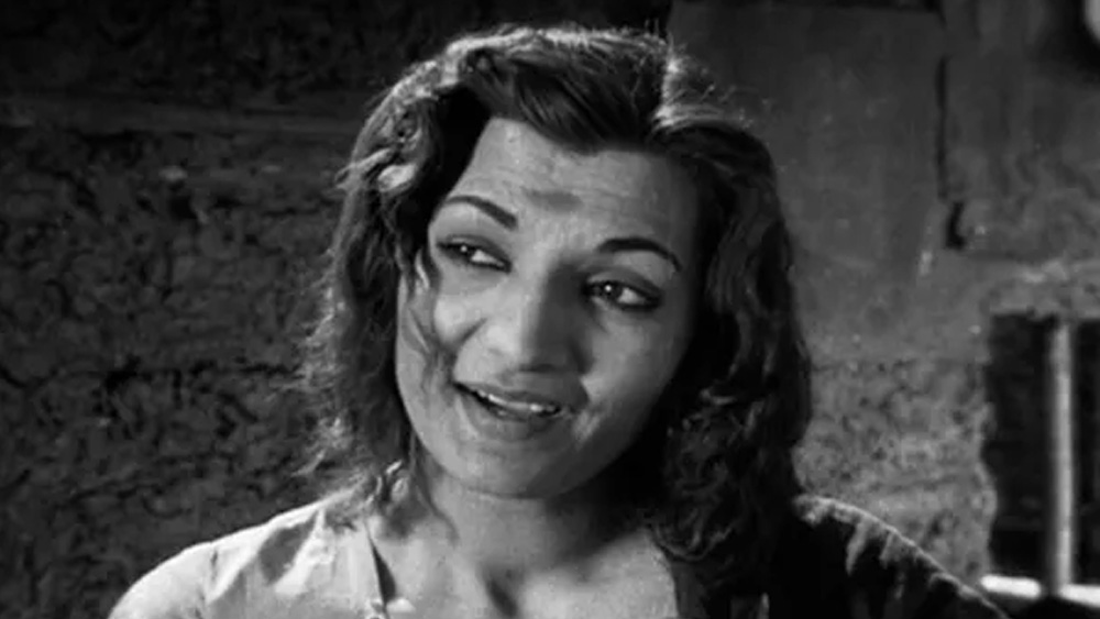 কয়েক দিনের মধ্যেই প্রথম ছবির পরিচালক নিরঞ্জনকে বিয়ে করলেন চাঁদ। বিয়ের পরে বেশ কয়েকটি পঞ্জাবি ছবিতে অভিনয় করেছিলেন তিনি। পঞ্চাশ ও ষাটের দশকে তিনি ছিলেন পঞ্জাবি ছবির পরিচিত মুখ। অভিনয়ের সঙ্গে নাচেও তিনি ছিলেন সমান দক্ষ। তাঁকে বলা হত ‘ডান্সিং লিলি অব পঞ্জাব’।