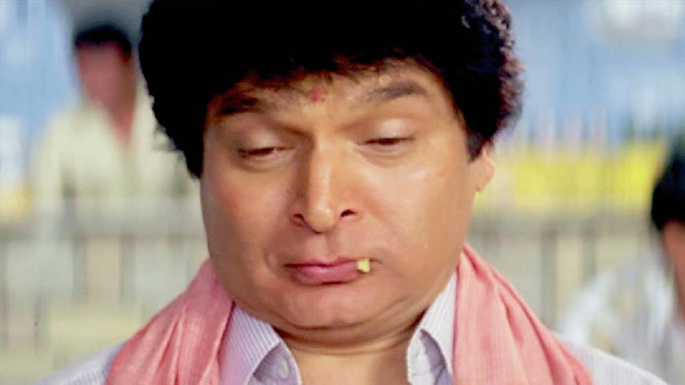 হিন্দি ছবিতে কাজ করা কমিয়ে দিলেও আশির দশকে গুজরাতি ছবিতে নিয়মিত অভিনয় করেছিলেন আসরানি। নব্বইয়ের দশকে আসরানি আবার নতুন রূপে ফিরে আসেন বলিউডে।