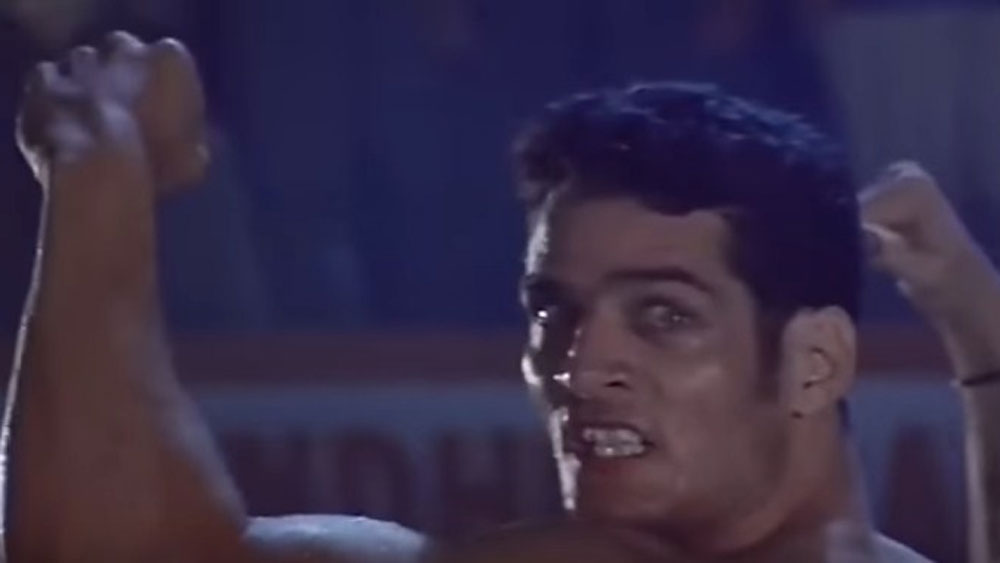 শুধুমাত্র বলিউডি নয়, গেভিন কাজ করেছেন দক্ষিণী ফিল্ম ইন্ডাস্ট্রিতেও। তবে ১৯৮৪-এ ‘জওয়ানি’-তে একটি ছোট রোল করলেও তেমন কাজ ছিল না তাঁর কাছে। ’৮৯-এ ‘ইলাকা’-র মতো মাল্টিস্টারার ফিল্মে চোখে পড়ে যান সঞ্জয় দত্তের। সেই শুরু।