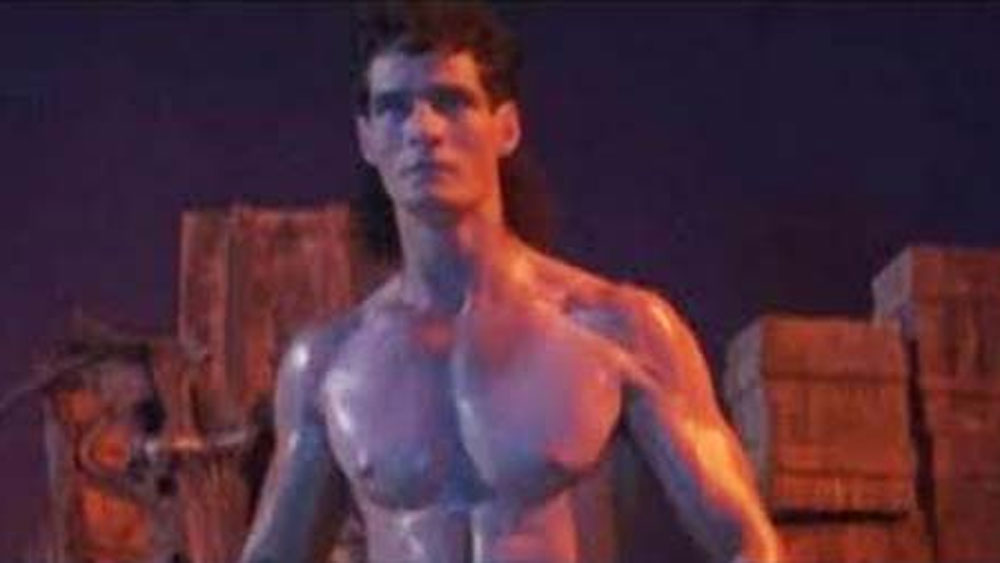 এর পর একে একে বহু ফিল্মেই দেখা গিয়েছিল গেভিনকে। ‘সড়ক’, মোহরা’, ‘তাড়িপার’, ‘করণ অর্জুন’, ‘খিলাড়িয়োঁ কা খিলাড়ি’, ‘চমৎকার’, ‘বাগি’, গেভিনের ঝুলিতে সে সময় বিগ বাজেটের ফিল্ম।