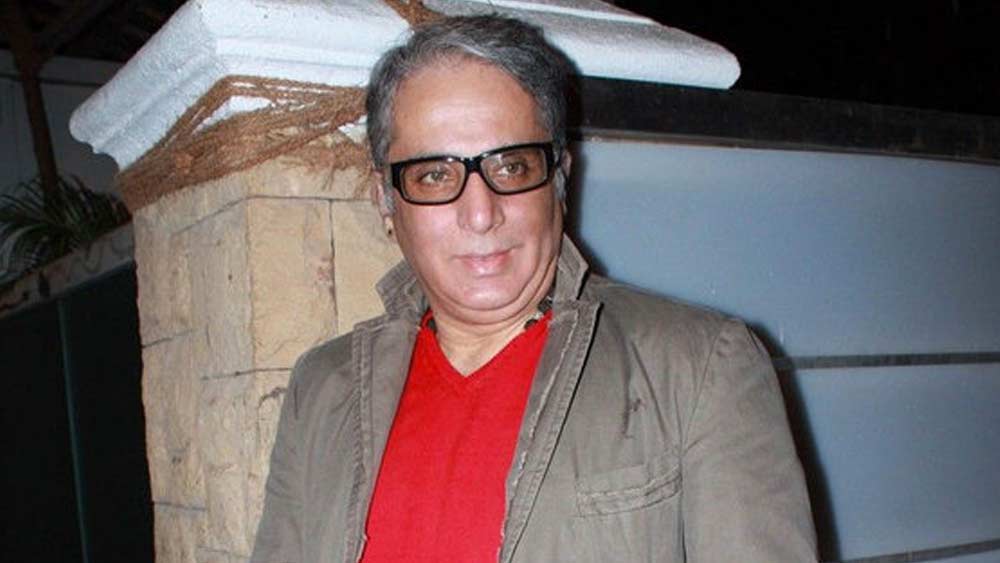 পৃথ্বীরাজ কপূরের নাতি হয়ে অভিনেতা হতে পারেননি, এই নিয়ে কোনও আক্ষেপ নেই। বরং, পারিবারিক ধারার বিপরীতে গিয়ে সফল কর্পোরেট হতে পেরে খুশি আদিত্য।