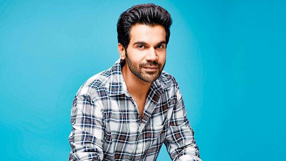 তবে নাম পরিবর্তনের জন্য ভাটা পড়েনি জনপ্রিয়তায়। রাজকুমার যাদবের মতো রাজকুমার রাও-ও দর্শকদের কাছে চূড়ান্ত জনপ্রিয়।