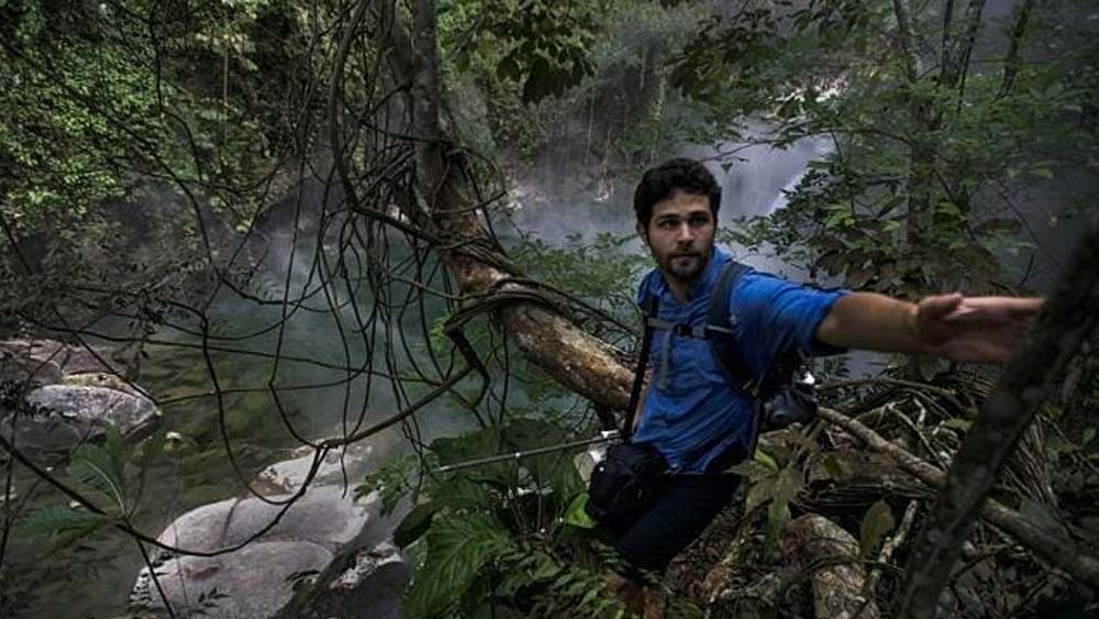 কৈশোর থেকে শুরু করে টানা ১২ বছর ধরে এই নদীর অস্তিত্ব নিয়ে বিশ্বাস অবিশ্বাসের দোলাচলে ছিলেন আন্দ্রে। দশক পেরিয়ে পেরুর ছেলে আন্দ্রে গেলেন টেক্সাস। সাদার্ন মেথডিস্ট বিশ্ববিদ্যালয় থেকে স্নাতক হতে। বিষয় ছিল, জিয়োফিজিক্স।