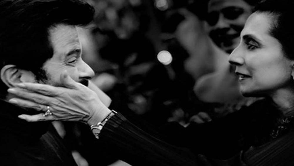 তা ছাড়া বিয়ের জন্য সুনীতাকে প্রোপোজ করতেও দ্বিধা করছিলেন অনিল। কারণ সুনীতা স্পষ্ট জানিয়ে দিয়েছিলেন বিয়ের পরে তিনি রান্না করতে পারবেন না। পরে অনিল মজা করে এক সাক্ষাৎকারে বলেন, তিনি যখন বুঝলেন এ বার বাড়িতে রাঁধুনি ও পরিচারক রাখার মতো তাঁর যথেষ্ট সঙ্গতি হয়েছে, তখনই তিনি প্রোপোজ করেন।