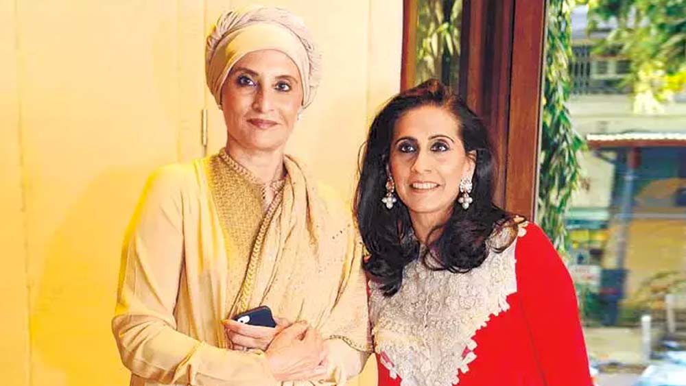 ঘরে বাইরে অনিলের যাতে কোনও অসুবিধে না হয়, সে দিকে নজর দিতে সুনীতা নিজের কেরিয়ার বিসর্জন দেন। এই নিয়ে তাঁর কোনও আক্ষেপও ছিল না।  জীবনের প্রতি পর্বের সঙ্গে নিজেকে মানিয়ে নিতে চেয়েছেন সুনীতা। অবশ্য সুনীতার দিদি প্রাক্তন মিস ইন্ডিয়া কবিতা ভমবানী সিংহ বিয়ের পরেও ইন্টিরিয়র ডিজাইনার হিসেবে নিজের কেরিয়ার বজায় রেখেছেন।