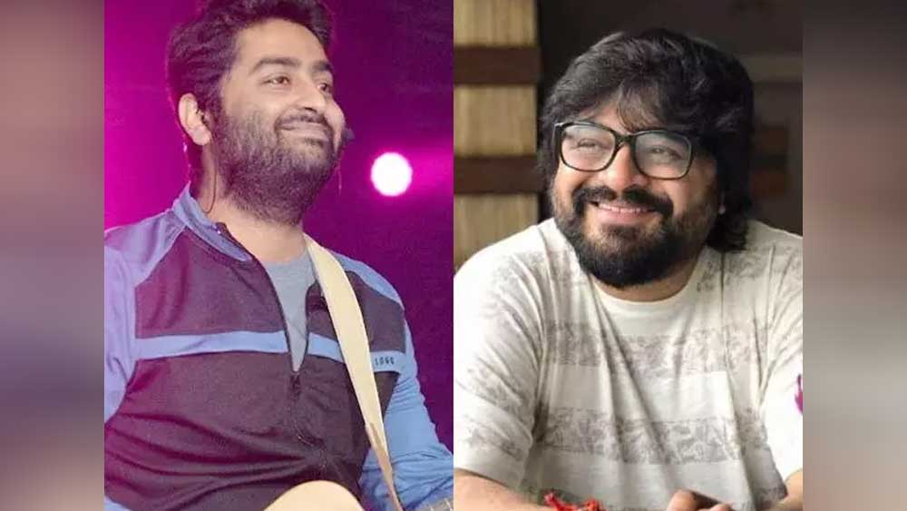 অরিজিতের ভাগ্য বদলায় আরও বেশ কিছু বছর পর ২০১০-১১ নাগাদ। সঙ্গীত পরিচালক প্রীতমের সহযোগী হিসেবে কাজ করা অরিজিৎ ক্রমশ পরিচিতি পেতে থাকেন সঙ্গীতশিল্পী হিসেবেও।