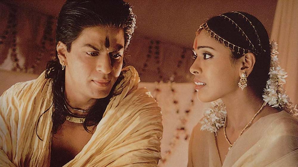 শাহরুখ খান প্রস্তাব দিয়েছিলেন হৃষিতাকে। শাহরুখের বিপরীতে তিনি কাজ করেন ‘অশোকা দ্য গ্রেট’ ছবিতে।