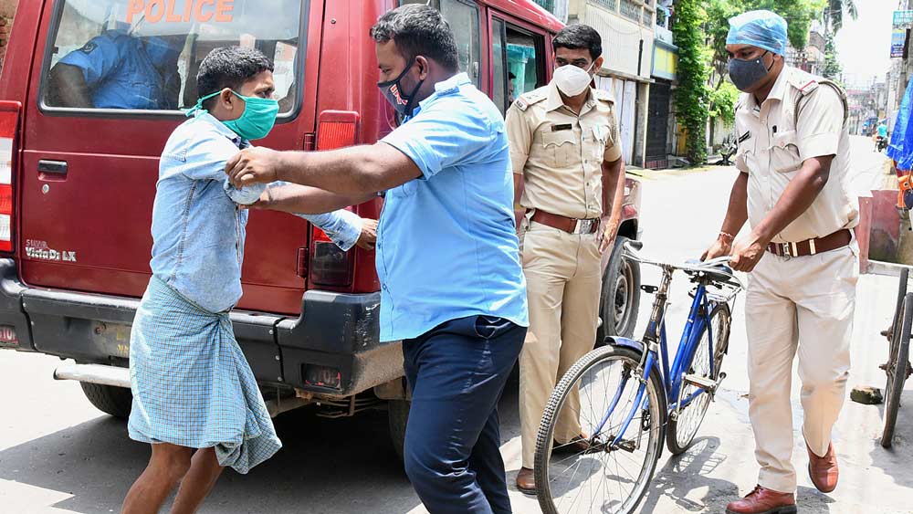 Lockdown breakers' excuses make police laugh too 