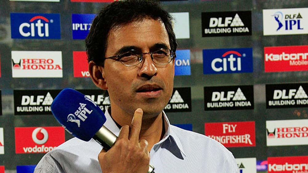 ২০০৮ আইপিএল-এ হর্ষ ভোগলে ছিলেন মুম্বই ইন্ডিয়ান্সের উপদেষ্টা। তার পরের মরসুমে তাঁকে আইপিএল দর্শক পেয়েছে ধারাভাষ্যকার হিসেবে।