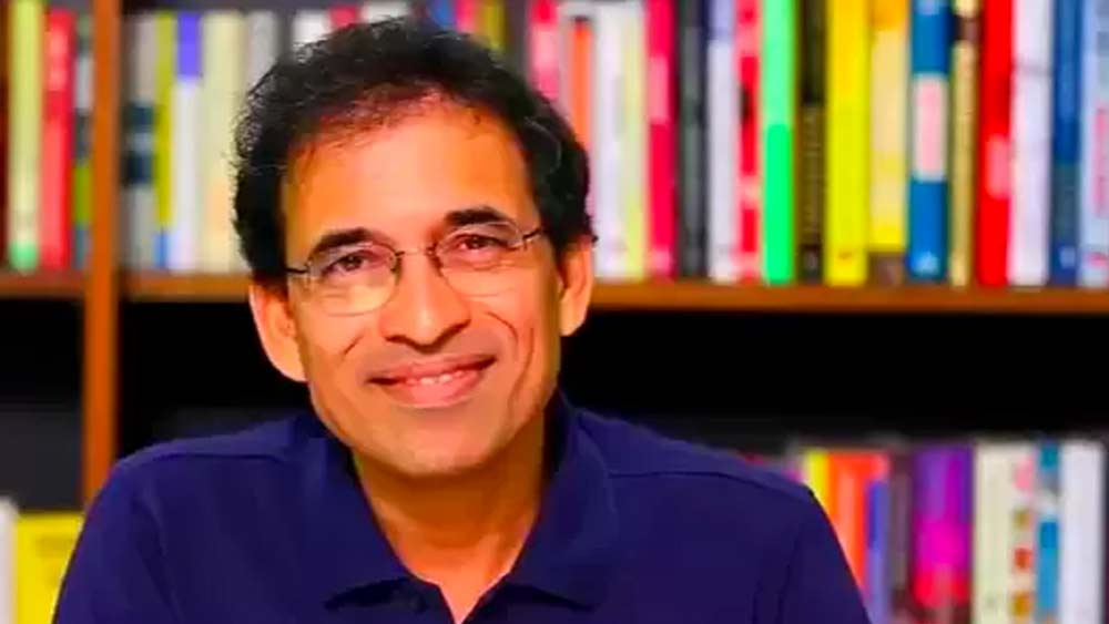 ক্রিকেট ধারাভাষ্যে হর্ষ ভোগলের হাত ধরে আধুনিকতার হাওয়া এসেছে। এমন মত অনেকেরই। খেলার পাশাপাশি ক্রিকেট যে বিনোদনেরও অন্যতম উপকরণ দেখিয়েছেন, ইঞ্জিনিয়ারিং ও ম্যানেজমেন্টের এই কৃতী ছাত্র।