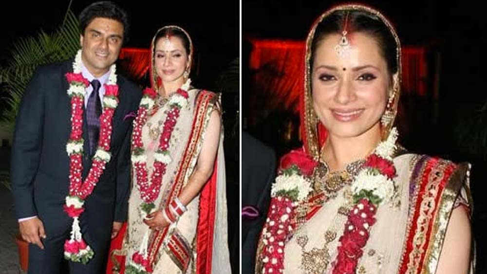 গোবিন্দর সঙ্গে সব সম্পর্ক ভেঙে দিয়ে নীলম মন দেন শুধমাত্র নিজের কেরিয়ারে। কিন্তু সেখানেও বিধি বাম! প্রত্য়াশিত উচ্চতায় পৌঁছতে পারেননি তিনি। ২০০০ সালে নীলম বিয়ে করেন প্রবাসী শিল্পপতির ছেলে রীতেশ শেঠিয়াকে। কিন্তু সেই বিয়ে দীর্ঘস্থায়ী হয়নি।