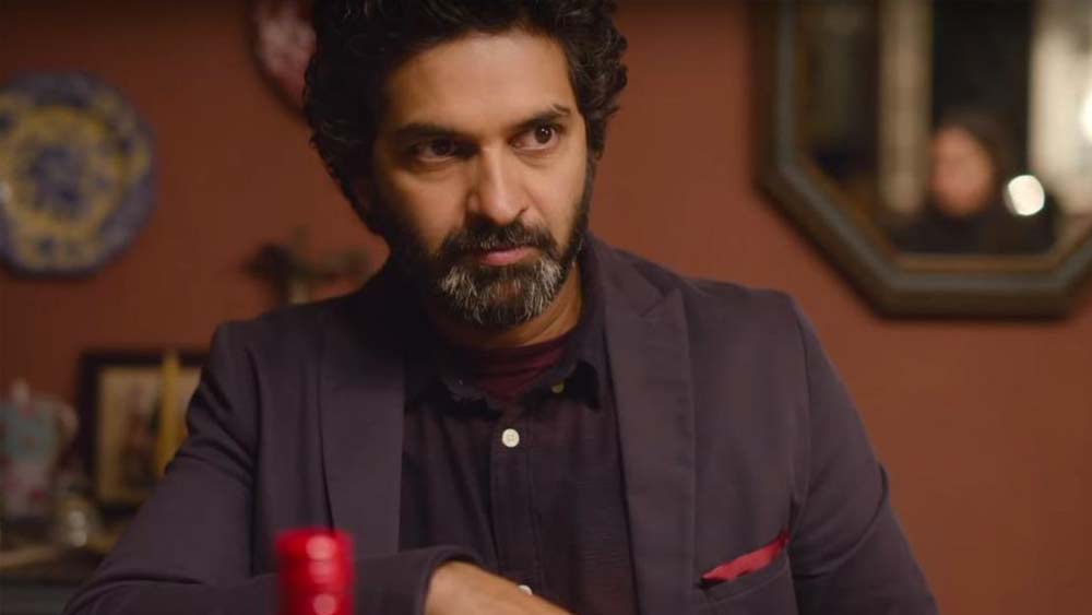 অভিনেত্রী ইয়ামিনি নমোযোশিকে ২০০৭ সালে বিয়ে করেছিলেন পূরব। কিন্তু তিন বছর পরে তাঁদের বিবাহবিচ্ছেদ হয়ে যায়। ডিভোর্সের কারণ নিয়ে মুখ খোলেননি দু’জনের কেউই।