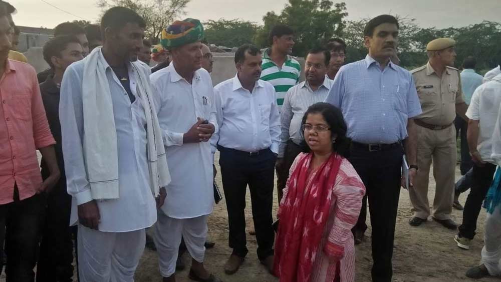 বিশেষ ভাবে সক্ষম ভোটারদের বুথে নিয়ে যাওয়ার ক্ষেত্রে উল্লেখযোগ্য ভূমিকা নিয়েছেন আরতি। তাঁর আমলে অজমেঢ়ে বিশেষ ভাবে সক্ষম ভোটারদের ভোটদানের ক্ষেত্রে বিপুল পরিবর্তন দেখা গিয়েছে।