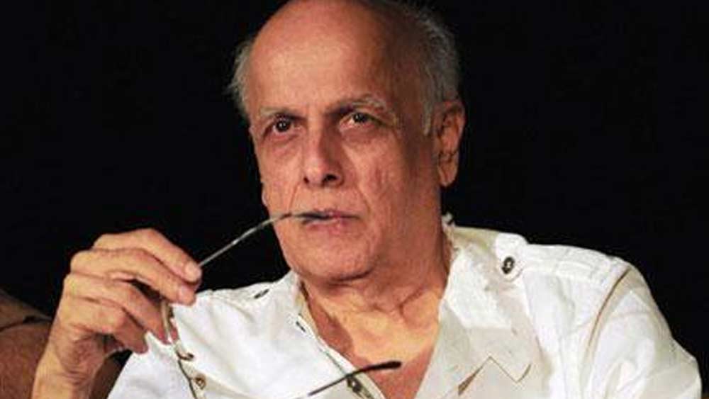 কুড়িতে পৌঁছে বিয়ে করে ফেললেন প্রেমিকাকে। লোরেন তখন নাম পাল্টে কিরণ ভট্ট। একুশে পা দিয়ে মহেশ প্রথম পিতৃত্বের স্বাদ পেলেন। মেয়ের নাম রাখলেন পূজা।