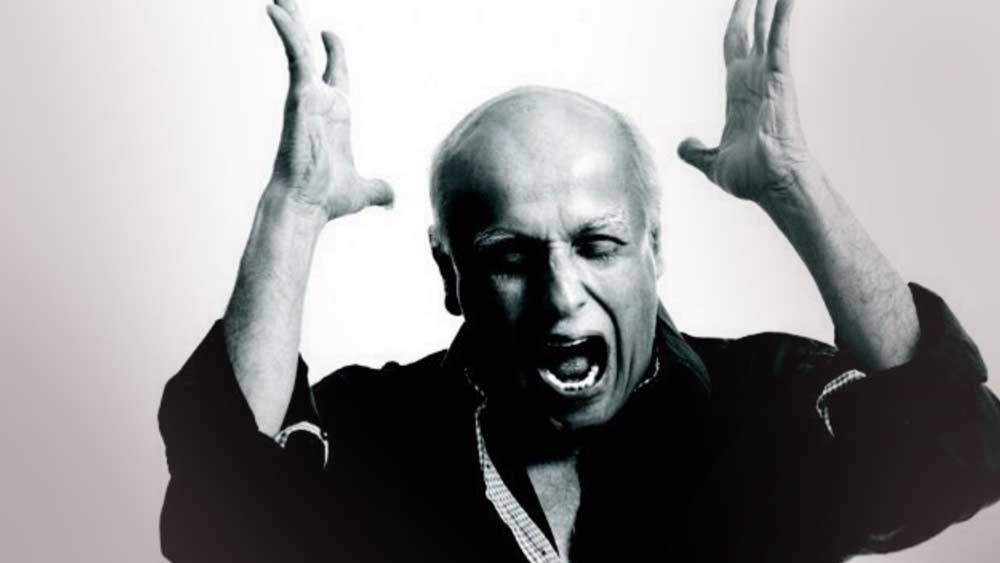 ১৯৮২ সালে মুক্তি পেল তাঁর ছবি ‘অর্থ’। শুধু ছবি নয়, এ তাঁর জীবনের একাংশ। তাঁর জীবনের ত্রিকোণ প্রেম তিনি তুলে ধরেছিলেন শাবানা আজমি, স্মিতা পাতিল, কুলভূষণ খরবান্দা অভিনীত এই ছবিতে।