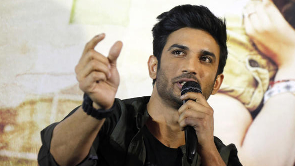 ‘স্বজনপোষণ’, ‘অবসাদ’-এর মতো সম্ভাবনাকে ছাপিয়ে এখন সোশ্যাল মিডিয়ায় খলনায়িকা রিয়া-ই। বিশেষ করে সাম্প্রতিক স্টিং অপারেশনের পরে সোশ্যাল মিডিয়ায় প্রশ্ন উঠেছে, তা হলে কি সুশান্তের অপমৃত্যু আদপে ধীরে ধীরে পরিকল্পিত একটি পরোক্ষ হত্য়া?