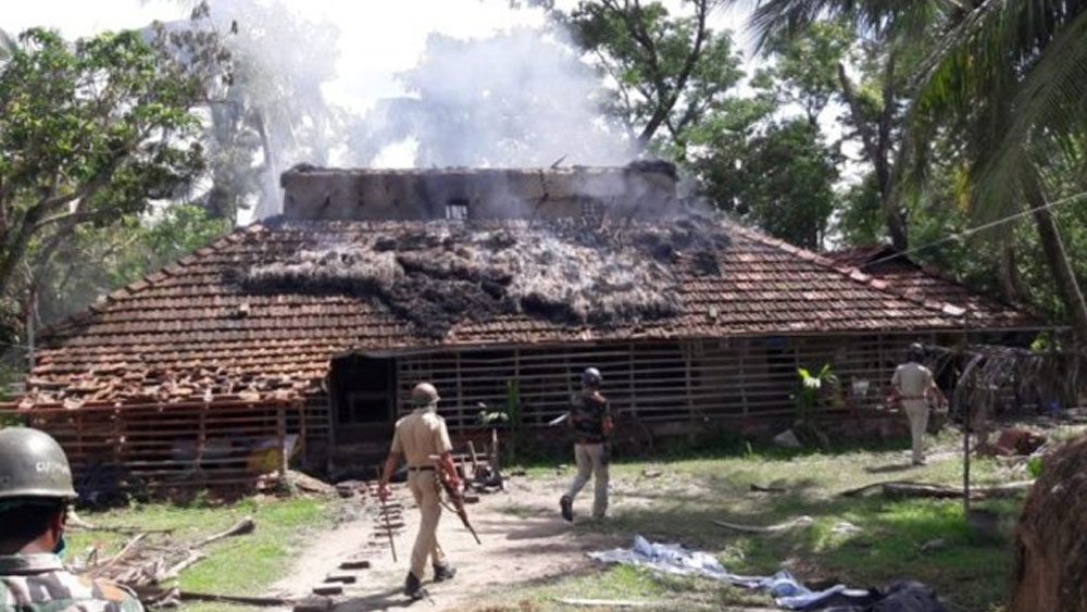 উত্তপ্ত কুলতলির মৈপীঠ এলাকা।