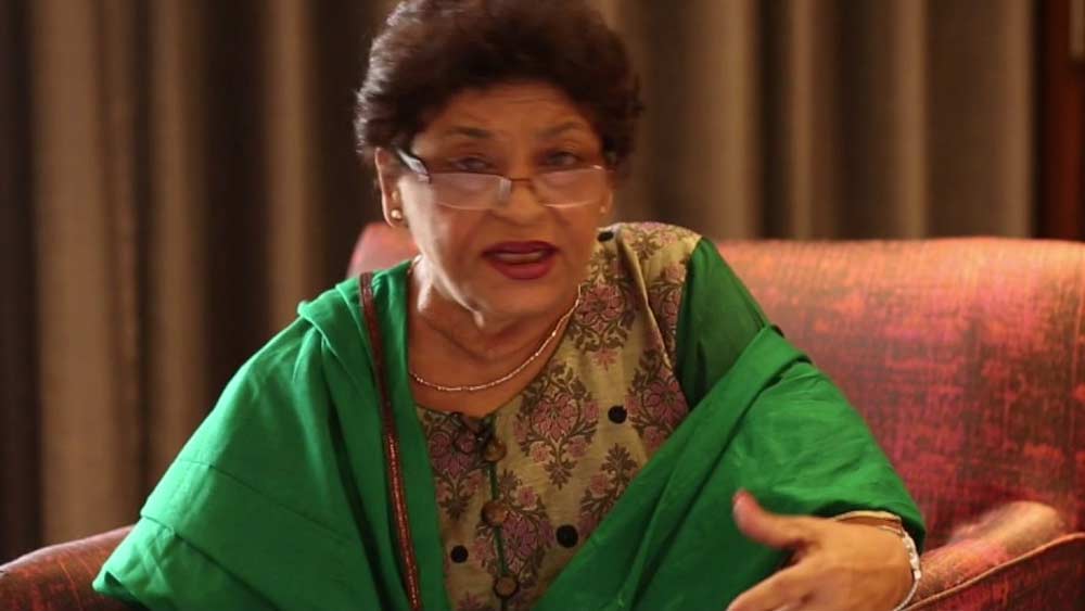 ২০১৬-এ আবার এক বার সলমন-সরোজ বিরোধ বাঁধে। সরোজের পরিচিত এক বিশেষ ভাবে সক্ষম তরুণী চেয়েছিলেন, এক বার ফোনে শুধু সলমন তাঁকে ‘হ্যালো’ বলুন। সেই ইচ্ছে রাখতে এক চেনা বন্ধুর মাধ্যমে সরোজ খান যোগাযোগ করার চেষ্টা করেন সলমনের সঙ্গে।