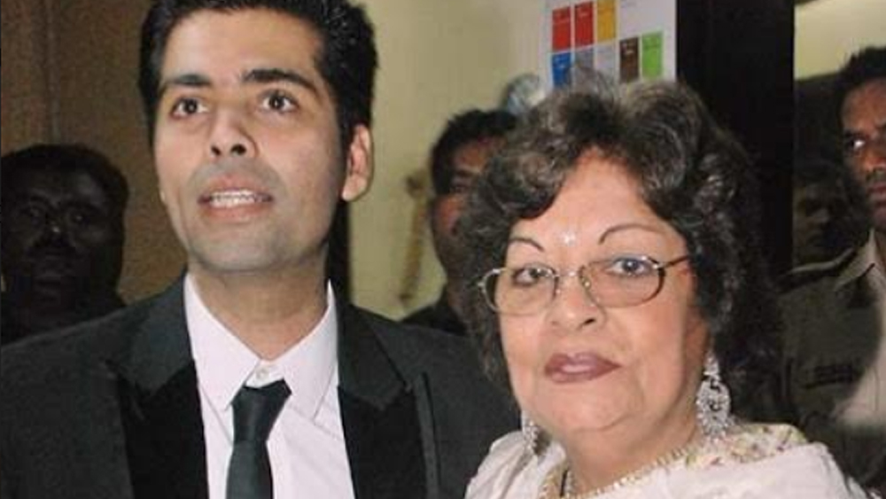 বাবা যশ জোহরের পরে ধর্মা প্রোডকশন হাউসের ব্যায়টনও বয়ে নিয়ে চলেছেন কর্ণ। তাঁদের সংস্থার ব্যানারে মুক্তি পেয়েছে একের পর এক সুপারহিট হিন্দি ছবি।