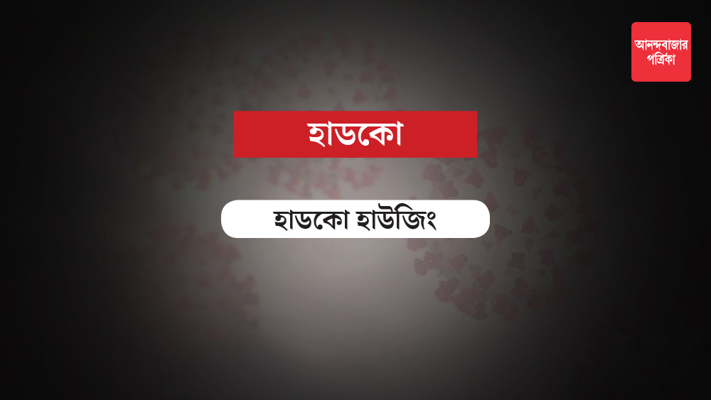 কন্টেমেন্ট জোনে বহু এলাকায় ইতিমধ্যেই সিল করে দেওয়া হয়েছে বিভিন্ন বহুতল।
