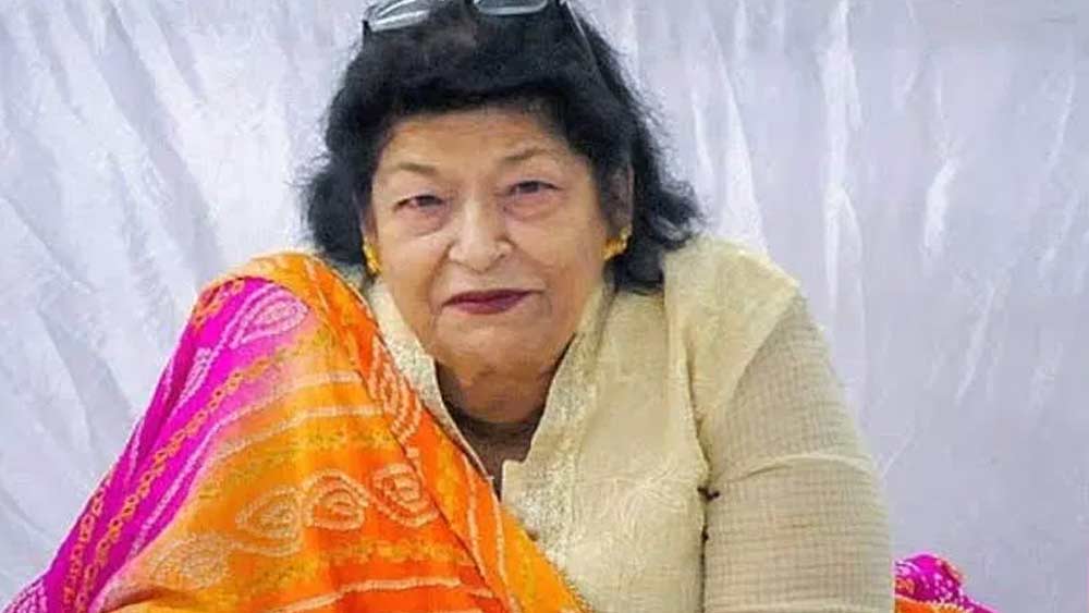 পরে ব্যবসায়ী সর্দার রোশন খানকে বিয়ে করেন সরোজ। তাঁদের একমাত্র মেয়ে সুকাইনা এখন দুবাইয়ে নৃত্য প্রশিক্ষক। সরোজের বড় ছেলে রাজুও নৃত্য প্রশিক্ষক। তবে সরোজকে ছেড়ে আগেই চলে গিয়েছেন তাঁর তৃতীয় সন্তান কাক্কু।