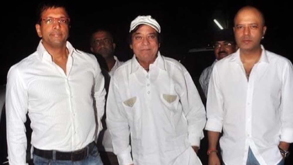 জাভেদও তাঁর বাবার মতো কৌতুকাভিনেতা। পাশাপাশি তিনি একজন দক্ষ নৃত্যশিল্পীও। নাভেদও অভিনেতা এবং টেলিভিশনে পরিচিত মুখ।