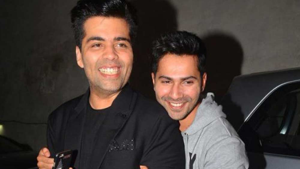 অনেকে বলেন, কর্ণকে আসলে নিজের গুরু মনে করেন বরুণ। গুরুপূর্ণিমার দিন কর্ণের পায়ে হাত দিয়ে বরুণের প্রণাম করার ছবি তো এক বার ভাইরালও হয়েছিল। এ-ও শোনা যায়, কর্ণের কথামতোই নাকি নিজের পারিশ্রমিক বাড়িয়ে দিয়েছেন বরুণ।