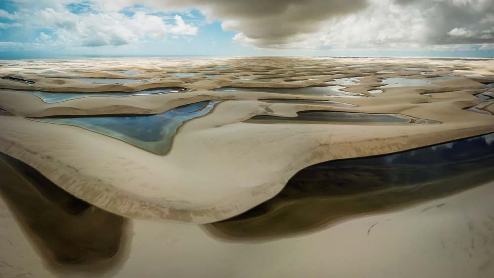 ব্রাজিলের উত্তর-পূর্বে অতলান্তিক মহাসাগরের উপকূলে রয়েছে এই মরু অঞ্চল। বছরের পর বছর ধরে সমুরের ঢেউয়ের বয়ে আনা বালি অরণ্যকে গ্রাস করেছে। আমাজনের অরণ্যের বিভিন্ন নদীর বয়ে আনা বালিও জমা হয় এখানে।