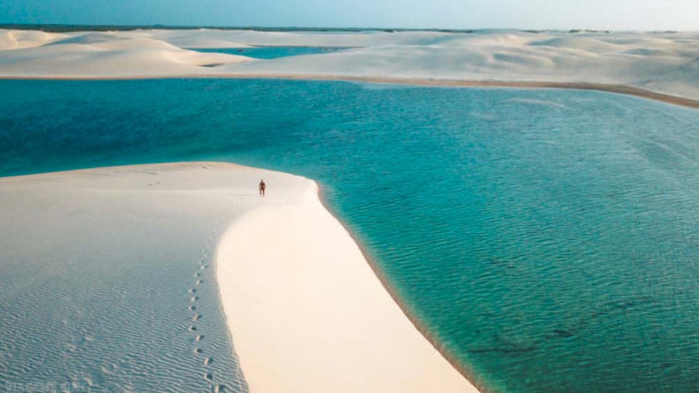 বি‌ভিন্ন গোত্রের প্রাণী ও পাখিদের সমাহার এই অঞ্চলের জীব বৈচিত্রকে অন্য মাত্রা দেয়। প্রাণ সৃষ্টির জন্য জলের ভূমিকা যেন চোখে আঙুল দিয়ে দেখিয়ে দেয় এই ঘটনা।