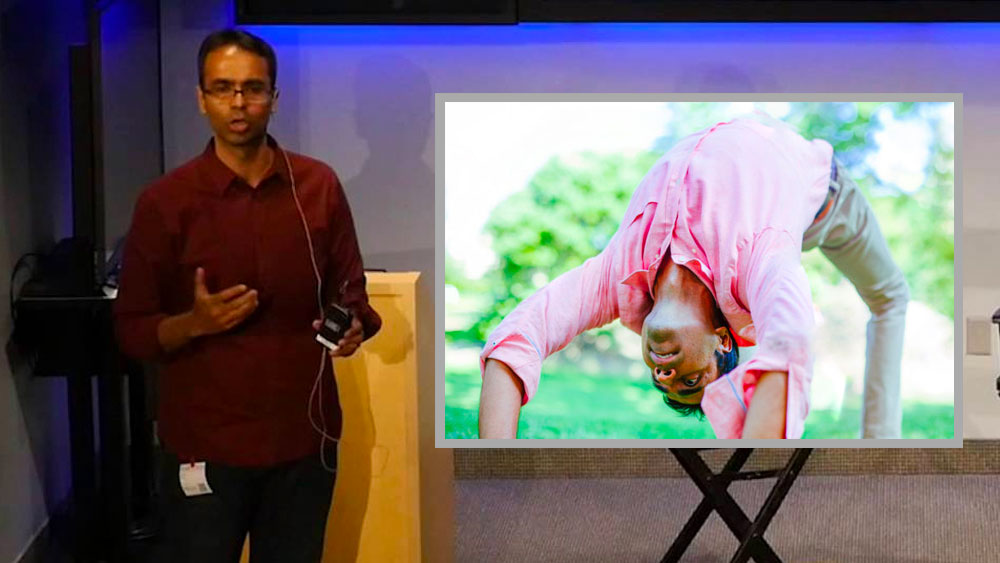 এক বছর আশ্রমে কাটিয়ে যোগাভ্যাস চর্চাও তাঁকে খুব সাহায্য করেছে বলে দাবি কর্ণর। যোগচর্চা জীবনের লক্ষ্যকে স্থির করে এবং সেই লক্ষ্যের কাছে পৌঁছতেও সাহায্য করে। দাবি, কর্ণ বজাজের।