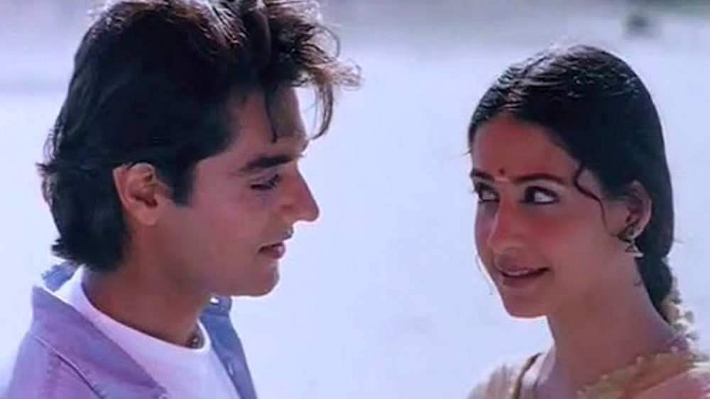 অবশেষে ১৯৯৬-তে স্বপ্নপূরণ। অমিতাভ বচ্চন কর্পোরেশন লিমিটেডের ‘তেরে মেরে সপনে’ ছবিতে সুযোগ পেলেন চন্দ্রচূড়। সে বছরই মুক্তি পায় তাঁর দ্বিতীয় ছবি ‘মাচিস’। 