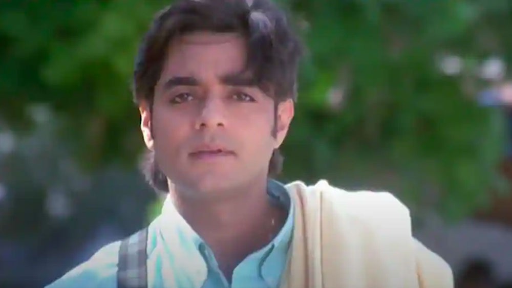 এর পর আরও কিছু ছবিতে অভিনয় করেন চন্দ্রচূড়। কিন্তু কোনওটাই বক্স অফিসে লক্ষ্মীলাভ করেনি। সম্প্রতি তিনি সুস্মিতা সেনের বিপরীতে অভিনয় করেছেন ওয়েব সিরিজ ‘আরয়া’-তে।