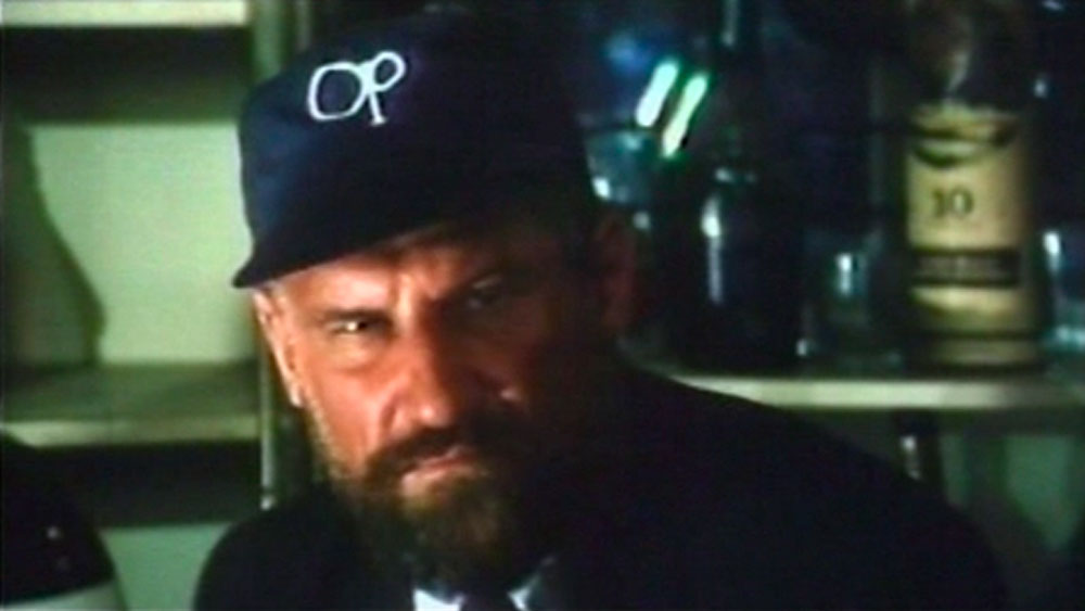 থিয়েটারে অভিনয় সূত্রেই আলাপ জার্মান তরুণী হেলগার সঙ্গে। পরবর্তী কালে তাঁকেই বিয়ে করেন বব ক্রিস্টো। কিন্তু দাম্পত্য দীর্ঘস্থায়ী হল না। ১৯৭৪ সালে দুই মেয়ে, এক ছেলে এবং স্বামীকে রেখে এক মর্মান্তিক পথ দুর্ঘটনায় প্রাণ হারালেন হেলগা।