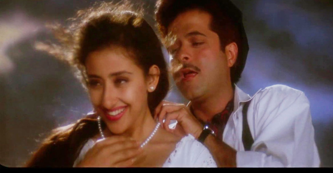 কিন্তু এ বার তিনি মনীষাকে দেওয়া প্রতিশ্রুতি রাখলেন। মাধুরীর বদলে তাঁকেই নিলেন পরবর্তী ছবিতে। ‘১৯৪২: এ লভ স্টোরি’ থেকে বাদ পড়ল নায়িকা রাজেশ্বরীর বোনের চরিত্রটি।