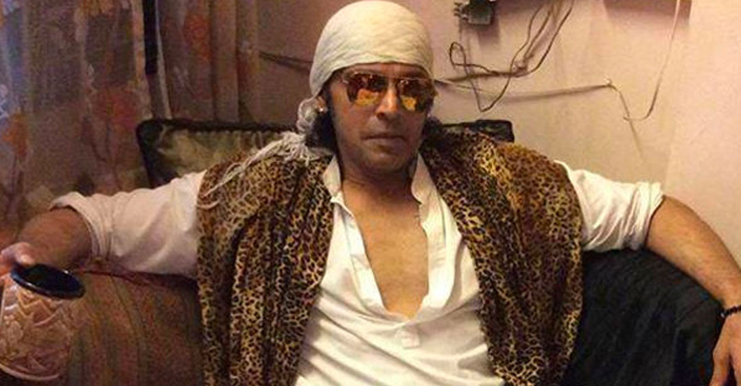 ২০০৩ সালে তিনি প্রযোজক হিসেবে ফিরে আসার চেষ্টা করেন। প্রয়োজনা করেন ‘প্যায়ার কিয়া নহি যা তা’ ছবির। কিন্তু কিছু দিন পরে ছবির কাজ আটকে যায়। পরবর্তীতে কাজ শেষ হওয়ার পরেও ছবির মুক্তিতে সমস্যা দেখা দেয়। শেষে বেসরকারি চ্যানেলে মুক্তি পায় ছবিটি।