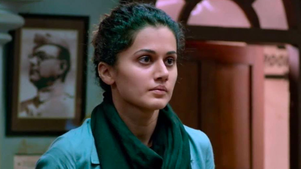 ২০১৬ সালে মুক্তি পায় ‘পিঙ্ক’। এ ছবিতে অমিতাভ বচ্চনের বিপরীতে অভিনয়ে বাজিমাত করেন তাপসী। এই ছবির সুবাদে তাপসী হয়ে ওঠেন ইন্ডাস্ট্রির বলিষ্ঠ নায়িকাদের অন্যতম।