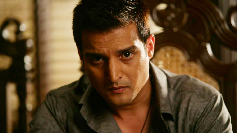 জিমি ঠিক করলেন অভিনেতাই হবেন। মুম্বই এসে প্রথমে অভিনয়ের প্রশিক্ষণও নেন। পরিবারে অভিনয়ের কোনও ধারা না থাকলেও জিমি স্বপ্ন দেখতে লাগলেন ইন্ডাস্ট্রিকে ঘিরেই।