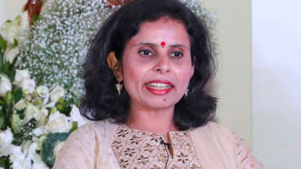 এখন গুঞ্জন গৃহবধূ। গুজরাতের জামনগরে তাঁর সংসার। তাঁর স্বামীও ভারতীয় বায়ুসেনার পাইলট। চালান মূলত এমআই-১৭ হেলিকপ্টার। তাঁদের একমাত্র মেয়ে প্রজ্ঞার জন্ম হয়েছে ২০০৪-এ। স্বামী ও কিশোরী কন্যাকে ঘিরে বাড়ির চার দেওয়ালের মধ্যেই দিন কাটে ‘কার্গিল গার্ল’ গুঞ্জনের।