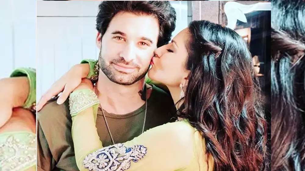 হ্যাঁ, বলে নাকি চিত্কার করে উঠেছিলেন সানি। কারণ তিনি চেয়েছিলেন, ড্যানিয়েলের সঙ্গেই থাকতে। একদম সহজ সরল বিয়ের প্রস্তাব ছিল, সানিও সেটাই চেয়েছিলেন।