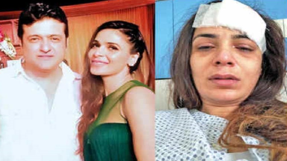 এ পর অভিনেত্রী নীরু রণধাওয়ার সঙ্গে সম্পর্কে জড়িয়ে পড়েন আরমান। কিন্তু কয়েক মাস পরেই আরমানের বিরুদ্ধে থানায় অভিযোগ দায়ের করেন নীরু। তাঁর অভিযোগ ছিল, চুলির মুঠি ধরে দরজায় তাঁর মাথা ঠুকে দিয়েছেন আরমান। বেধড়ক মারধর করেছেন তাঁকে। জখম অবস্থায় হাসপাতাল থেকে নিজের ছবিও সোশ্যাল মিডিয়ায় পোস্ট করেন নীরু।