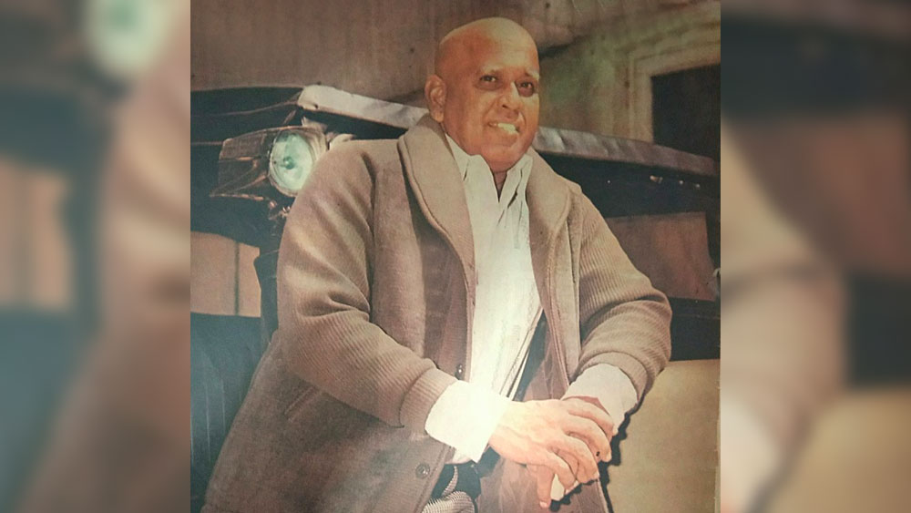 পঞ্চাশের দশকে প্রদীপ কুমার, প্রেমনাথের মতো হিরোদের বডি ডাবলের কাজ শুরু করতেন তিনি। এমবি’র ভাগ্য খোলে ১৯৫৭ সালে ছবি ‘মুনিমজি’-র হাত ধরে। অভিনেতা প্রাণ এমবি’র কাজ দেখে পরিচালক সুবোধ মুখোপাধ্যায়কে অনুরোধ করেন বলি ডাবল নয় এমবিকে ফাইট ডিরেক্টর হিসেবে কাজ দেওয়া হোক।