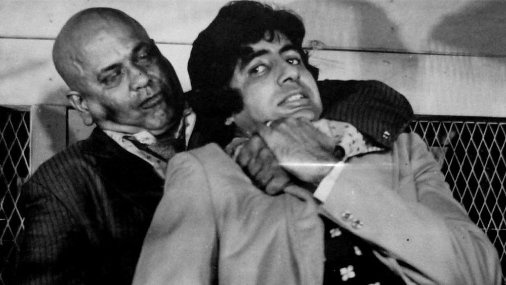 ‘দিওয়ার’, ‘ত্রিশুল’, ‘আরাধনা’, ‘সীতা অউর গীতা’... একের পর এক হিট ছবিতে ফাইট ডিরেক্টর ছিলেন তিনি। সব যখন ভাল চলছিল, ঠিক এই সময়েই এমবি’র জীবনে ঘটে যায় এক ভয়ঙ্কর ঘটনা।