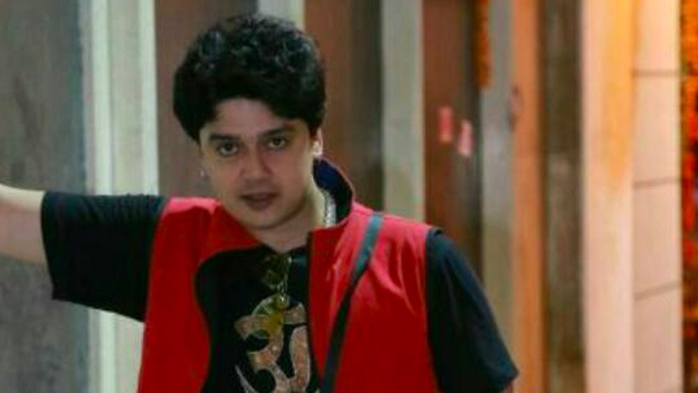 প্রথম ছবিতেই সাফল্য হরিশকে এনে দিল বলিউডে আরও অভিনয়ের সুযোগ। ১৯৯২ সালে তিনি অভিনয় করলেন ‘তিরঙ্গা’ ছবিতে। ছবির সাফল্য যদিও পেয়েছিলেন  রাজকুমার, নানা পটেকরের মতো অভিনেতা। হরিশের মতো তরুণ কুশীলবও দর্শকদের নজর কাড়তে সফল হয়েছিলেন।